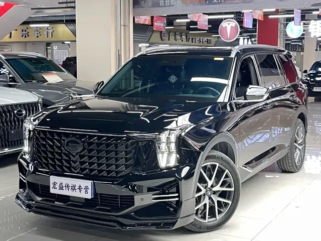 Фотография автомобиля — GAC Trumpchi GS8