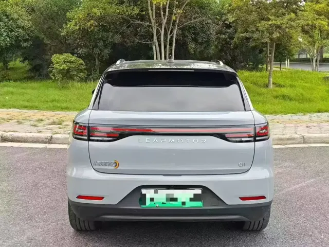 Leapmotor C11 — Фото автомобиля 8