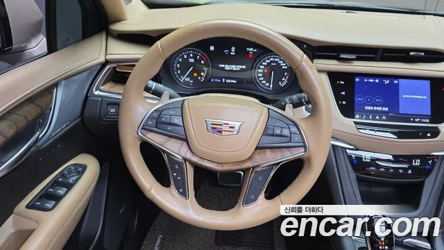 Cadillac XT5 — Фото автомобиля 20