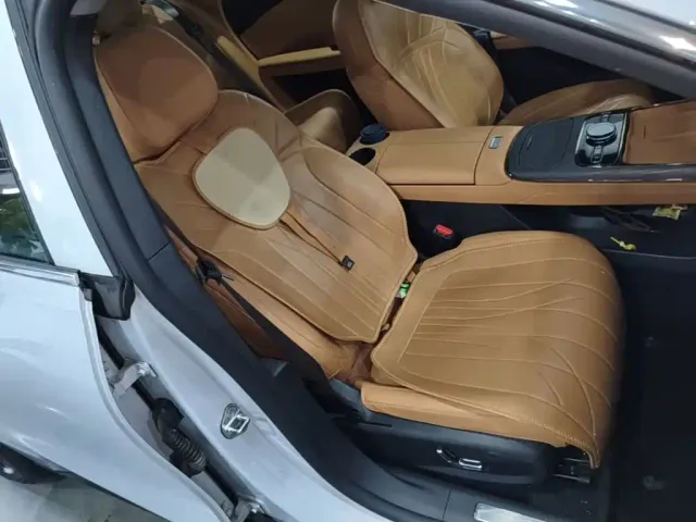 Geely Galaxy Xingyao 8 — Фото автомобиля 24