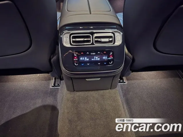 Mercedes-Benz S-Class W223 — Фото автомобиля 13