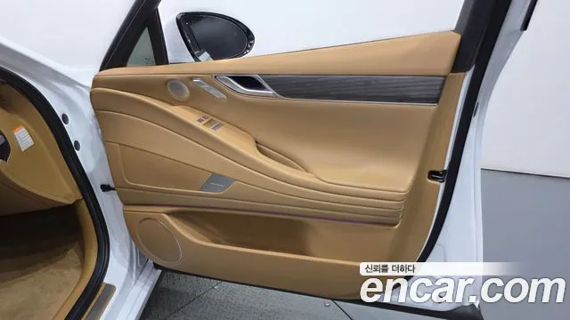 Genesis G80 RG3 — Фото автомобиля 13