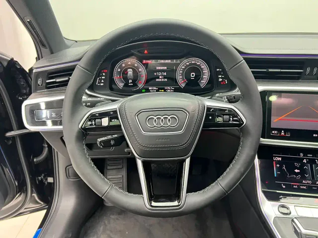 Audi A6L — Фото автомобиля 13