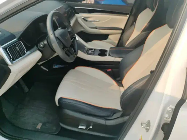 BYD Song PLUS — Фото автомобиля 9