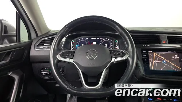 Volkswagen Tiguan — Фото автомобиля 19