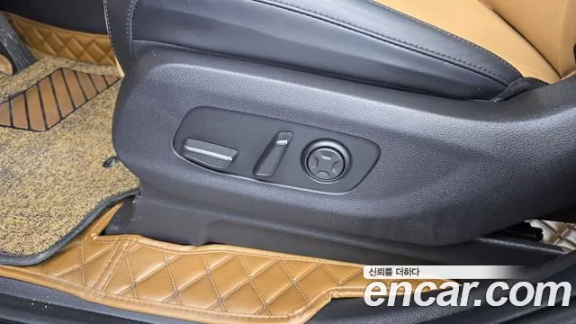 Kia Canival Carnival 4 поколение Бензин 9 мест Noblesse — Фото автомобиля 8