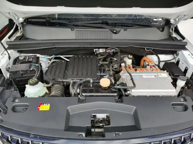 Wuling Asta — Фото автомобиля 19