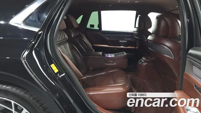 Genesis G90 RS4 — Фото автомобиля 18