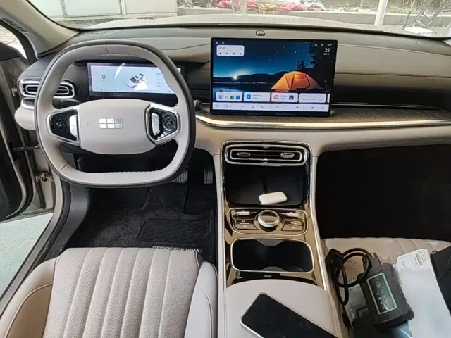 Geely Galaxy Stellar 6 — Фото автомобиля 5