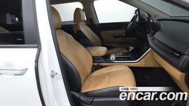 Kia Carnival 4th Gen — Фото автомобиля 17