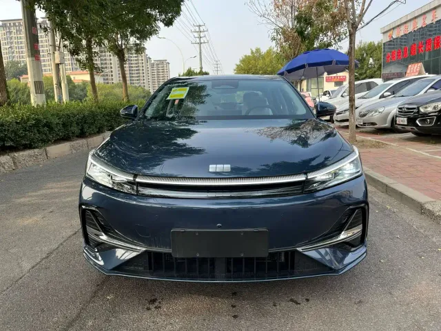 Geely Galaxy A7 — Фото автомобиля 2