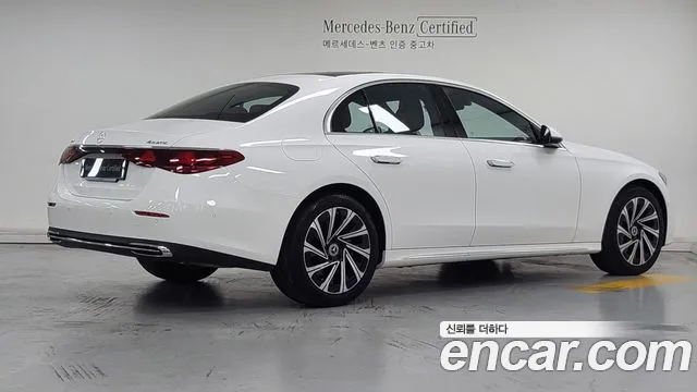 Mercedes-Benz E-Class W214 — Фото автомобиля 2