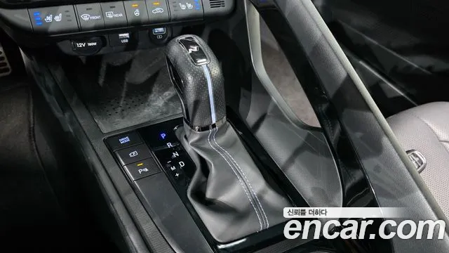 Hyundai Avante CN7 — Фото автомобиля 12