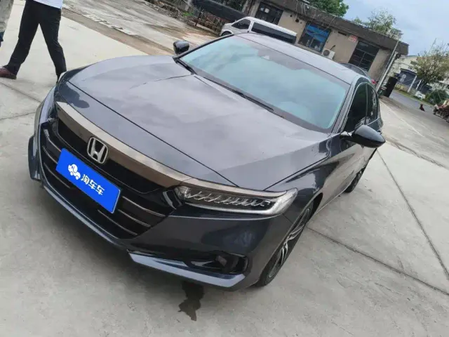 Фотография автомобиля — Honda Accord