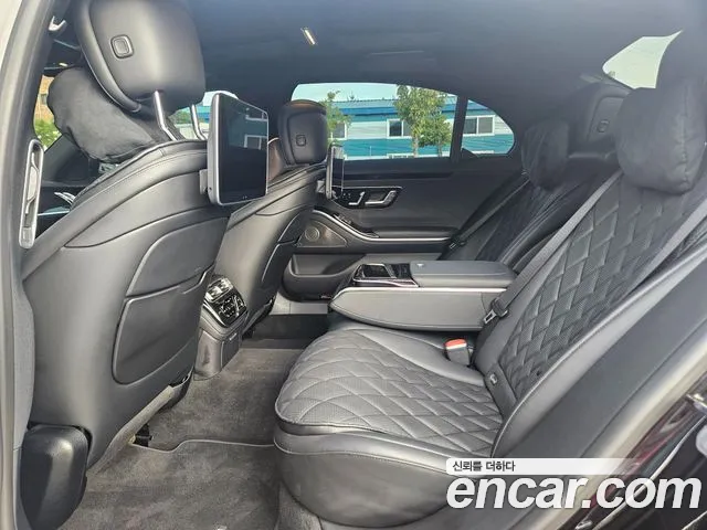 Mercedes-Benz S-Class — Фото автомобиля 9