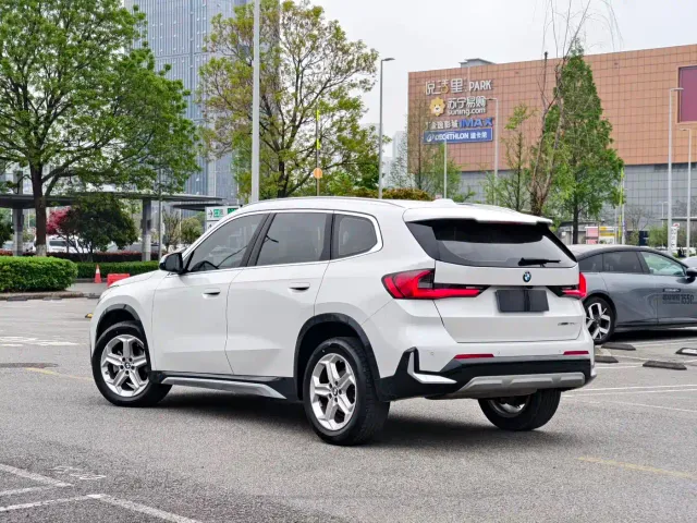 BMW X1 — Фото автомобиля 6