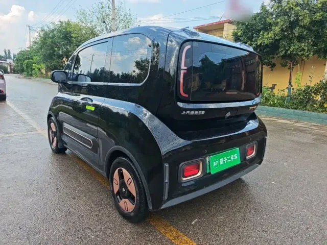 Baojun KiWi EV — Фото автомобиля 4