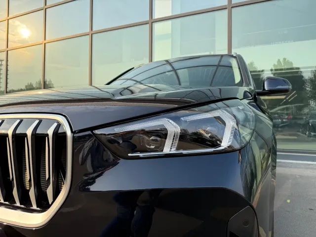 BMW X1 — Фото автомобиля 4