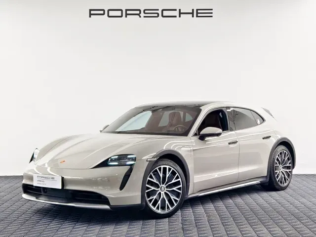 Фотография автомобиля — Porsche Taycan