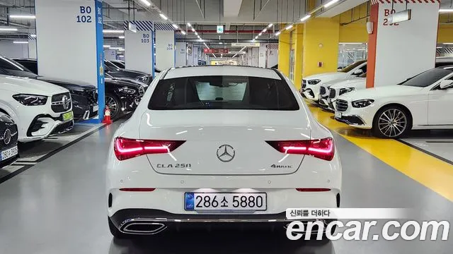 Mercedes-Benz CLA-Class — Фото автомобиля 3