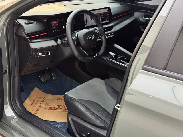 Geely Binrui — Фото автомобиля 5