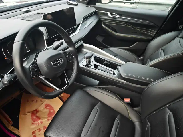 Geely Xingrui — Фото автомобиля 5