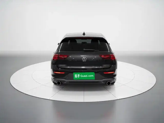 Volkswagen Golf GTI — Фото автомобиля 5