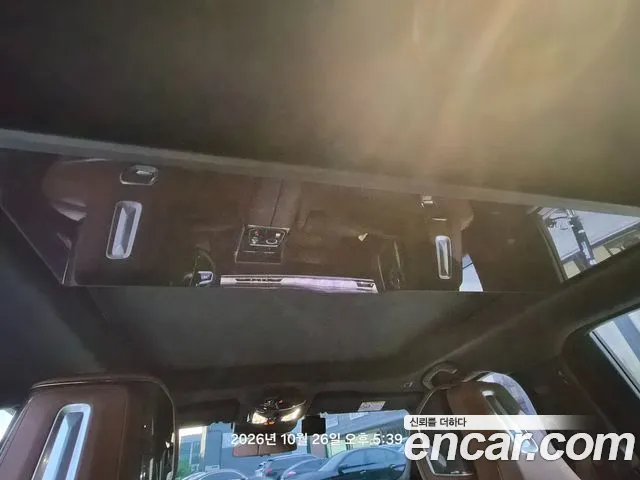 BMW 7 Series G70 — Фото автомобиля 9