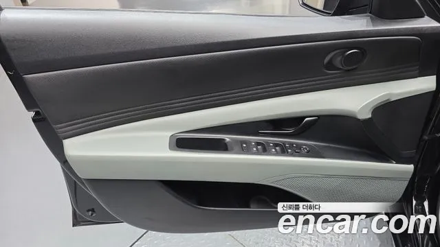 Hyundai Avante CN7 — Фото автомобиля 24