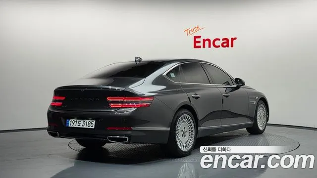 Genesis G80 Бензин 2.5 турбо AWD — Фото автомобиля 2