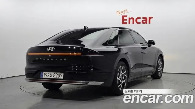 Hyundai Grandeur GN7 — Фото автомобиля 2