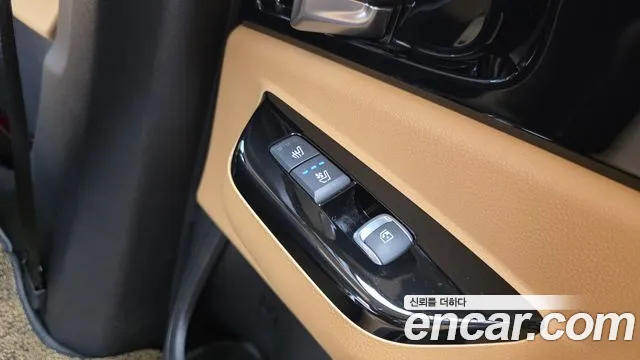 Kia Carnival Generation 4 — Фото автомобиля 19