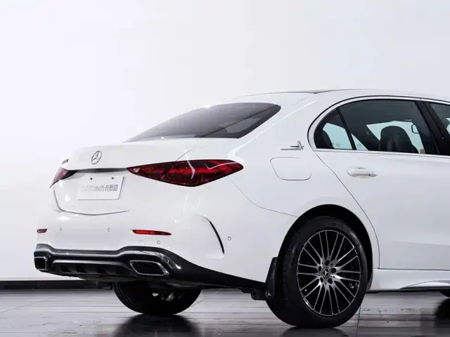 Mercedes-Benz C-Class — Фото автомобиля 9