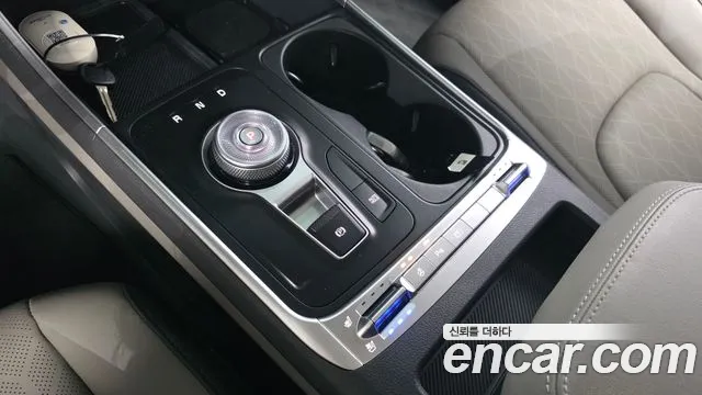 Kia Carnival 4th Gen — Фото автомобиля 12