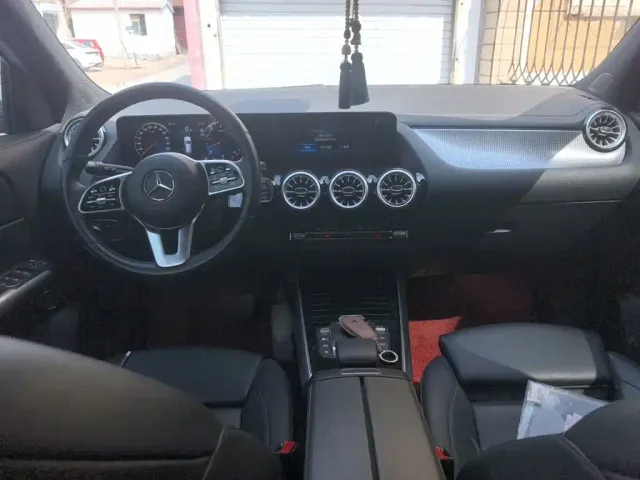 Mercedes-Benz GLA-Class — Фото автомобиля 5