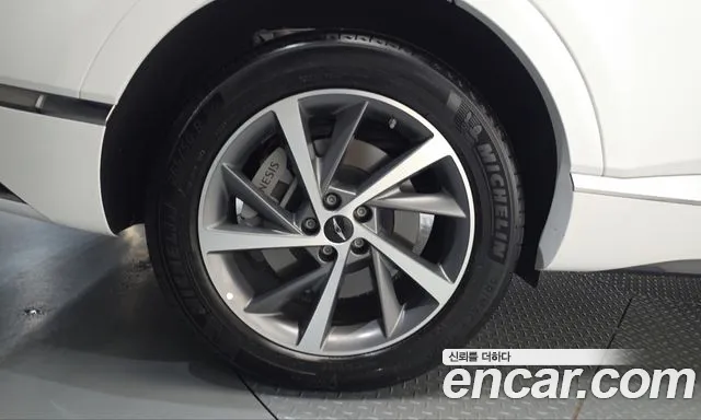 Genesis GV80 — Фото автомобиля 5