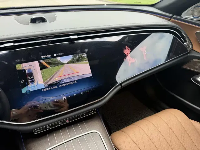 Mercedes-Benz E-Class — Фото автомобиля 21