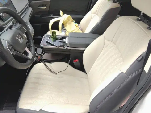 Honda Odyssey — Фото автомобиля 9