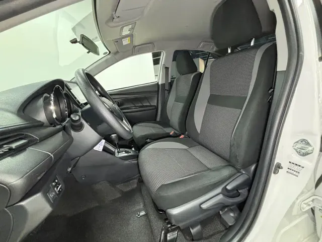 Toyota Vios — Фото автомобиля 8