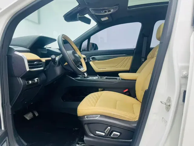 Geely Haoyue L — Фото автомобиля 7
