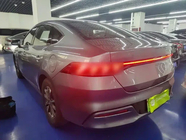 BYD Qin PLUS — Фото автомобиля 4