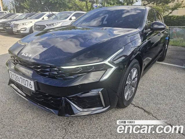 Фотография автомобиля — Kia K5 Generation 3