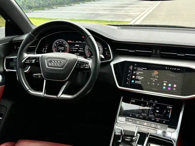 Audi A7L — Фото автомобиля 16
