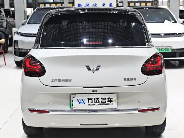 Wuling Bingo — Фото автомобиля 14