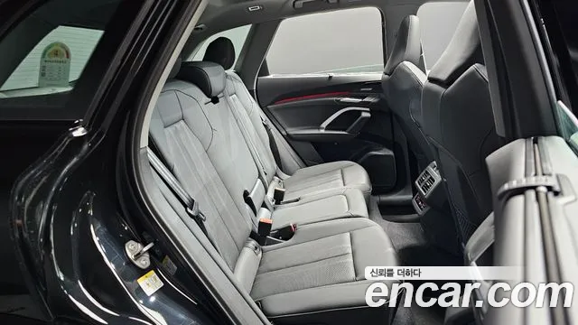 Audi Q5 45 TFSI quattro S Line — Фото автомобиля 9