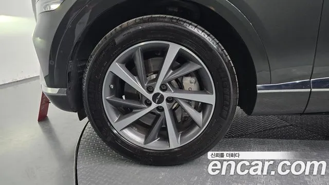 Genesis GV80 — Фото автомобиля 5