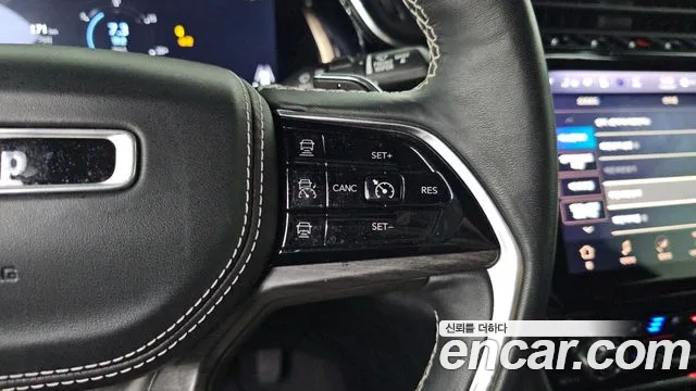 Jeep Cherokee Grand Cherokee(WL) L 3.6 Overland — Фото автомобиля 30