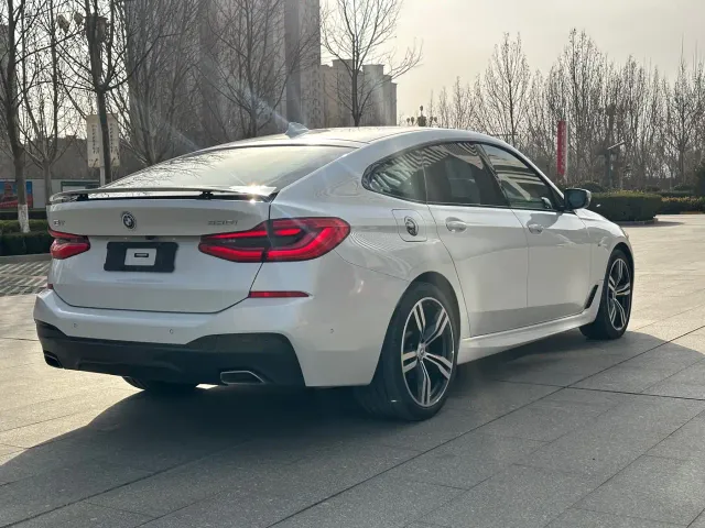 BMW 6 Series Gran Turismo — Фото автомобиля 4