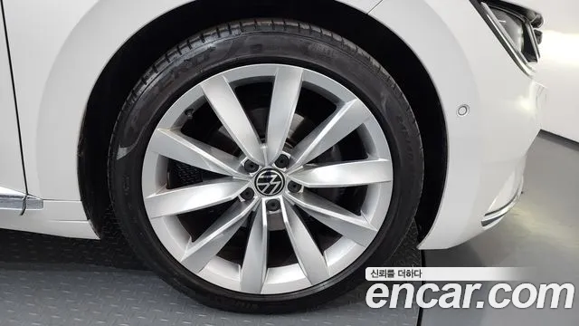 Volkswagen Arteon Arteon 2.0 TDI Prestige — Фото автомобиля 16