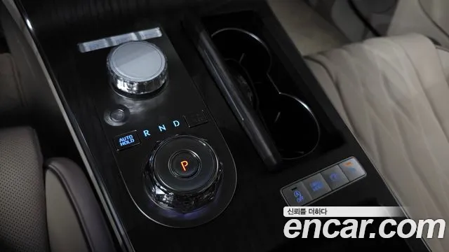 Genesis G80 RG3 — Фото автомобиля 12